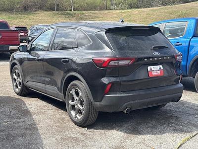 Used 2025 Ford Escape - photo 1