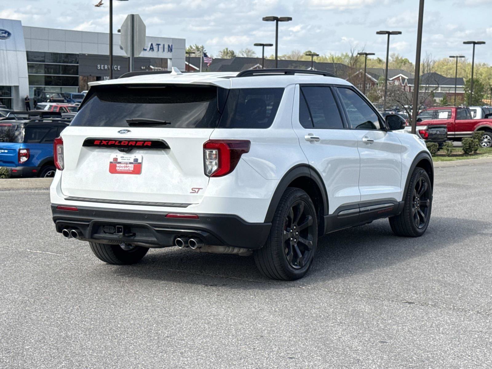Used 2024 Ford Explorer - photo 33