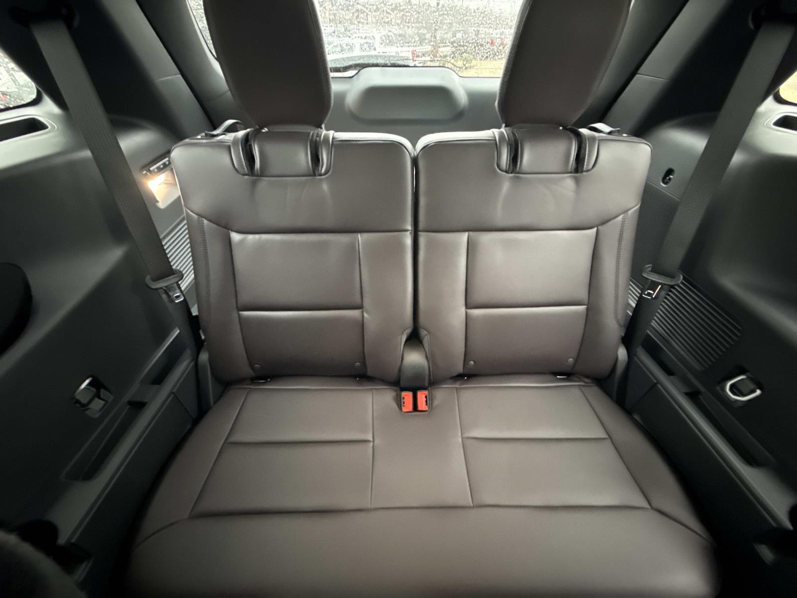 New 2026 Ford Explorer - photo 18