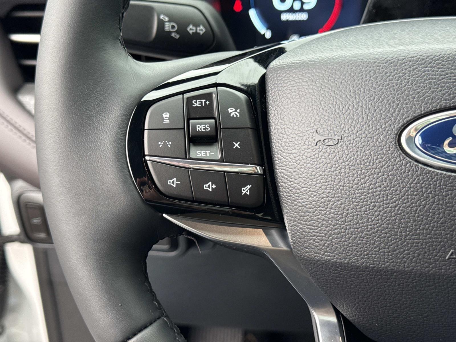 New 2026 Ford Explorer - photo 22