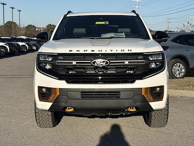 Used 2025 Ford Expedition - photo 1