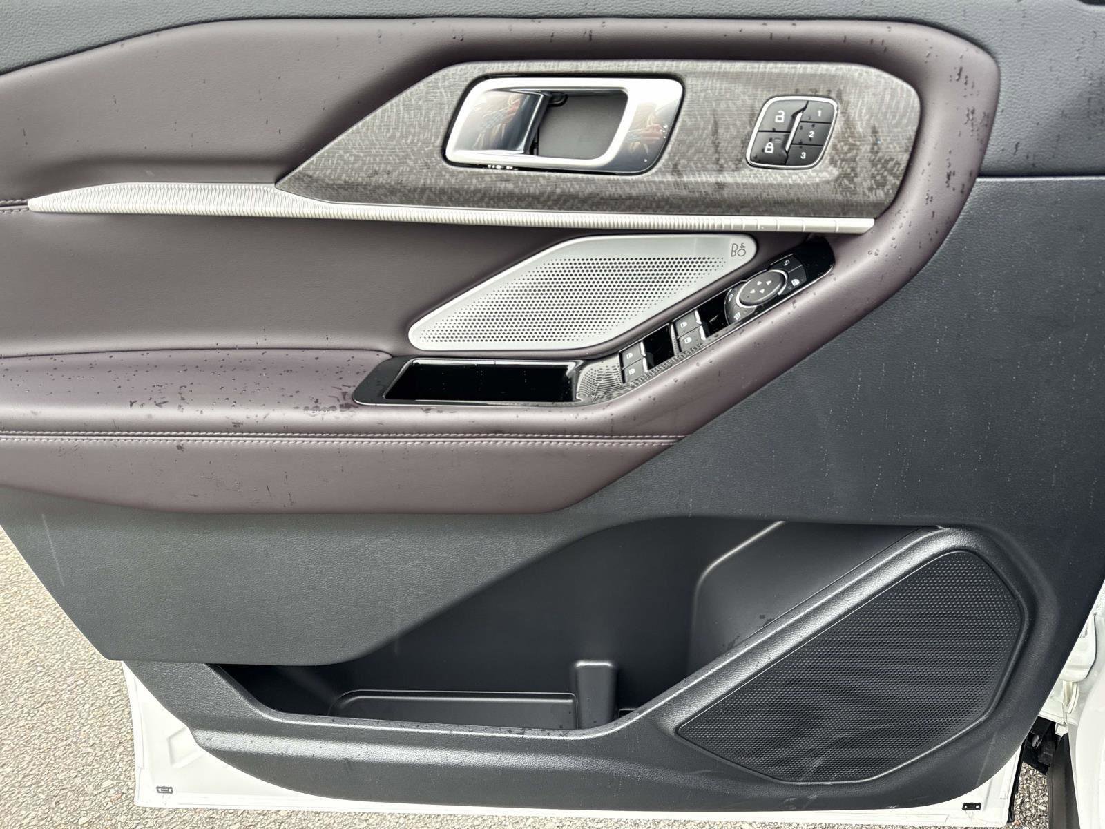 New 2026 Ford Explorer - photo 16