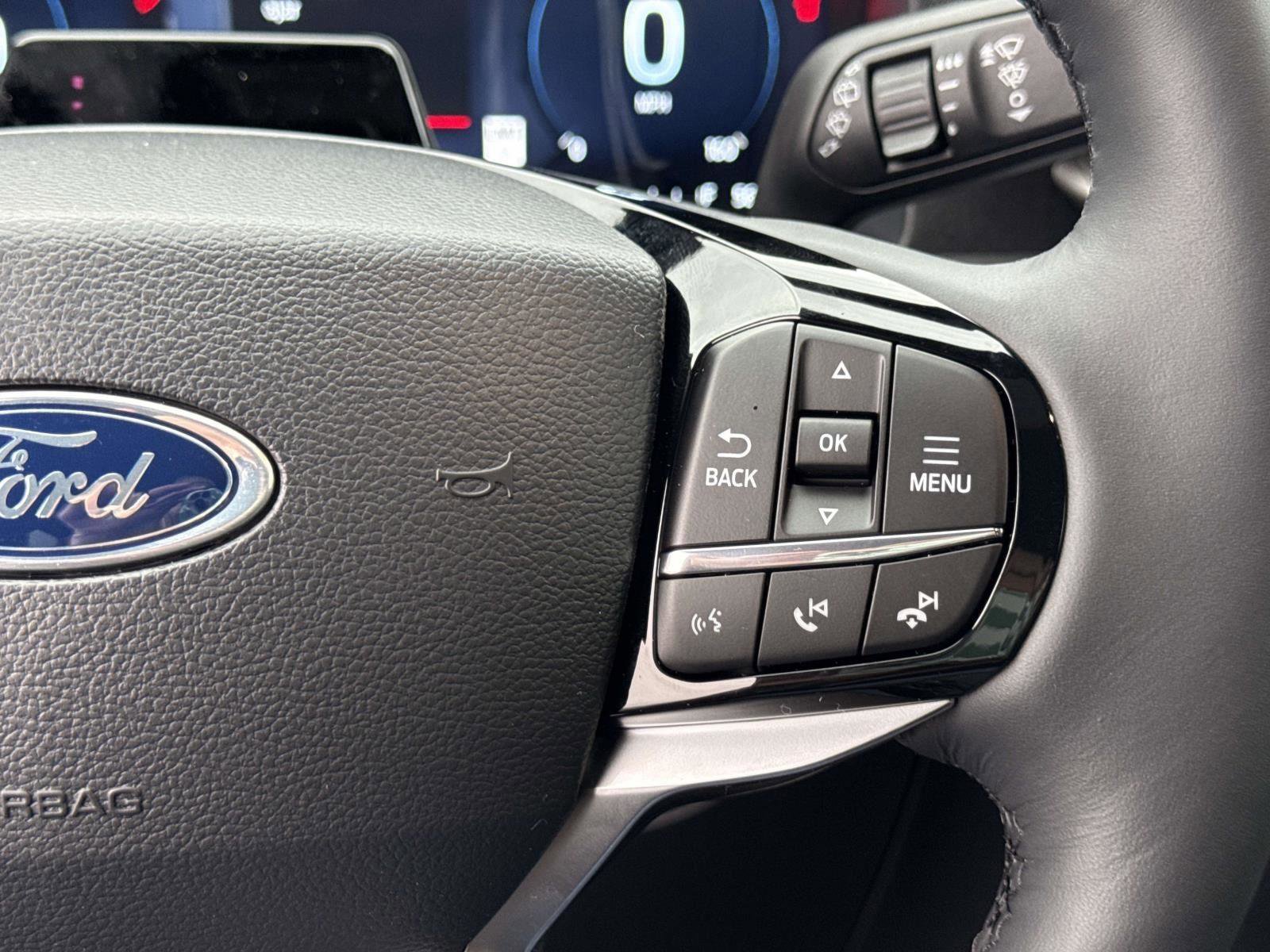 New 2026 Ford Explorer - photo 25