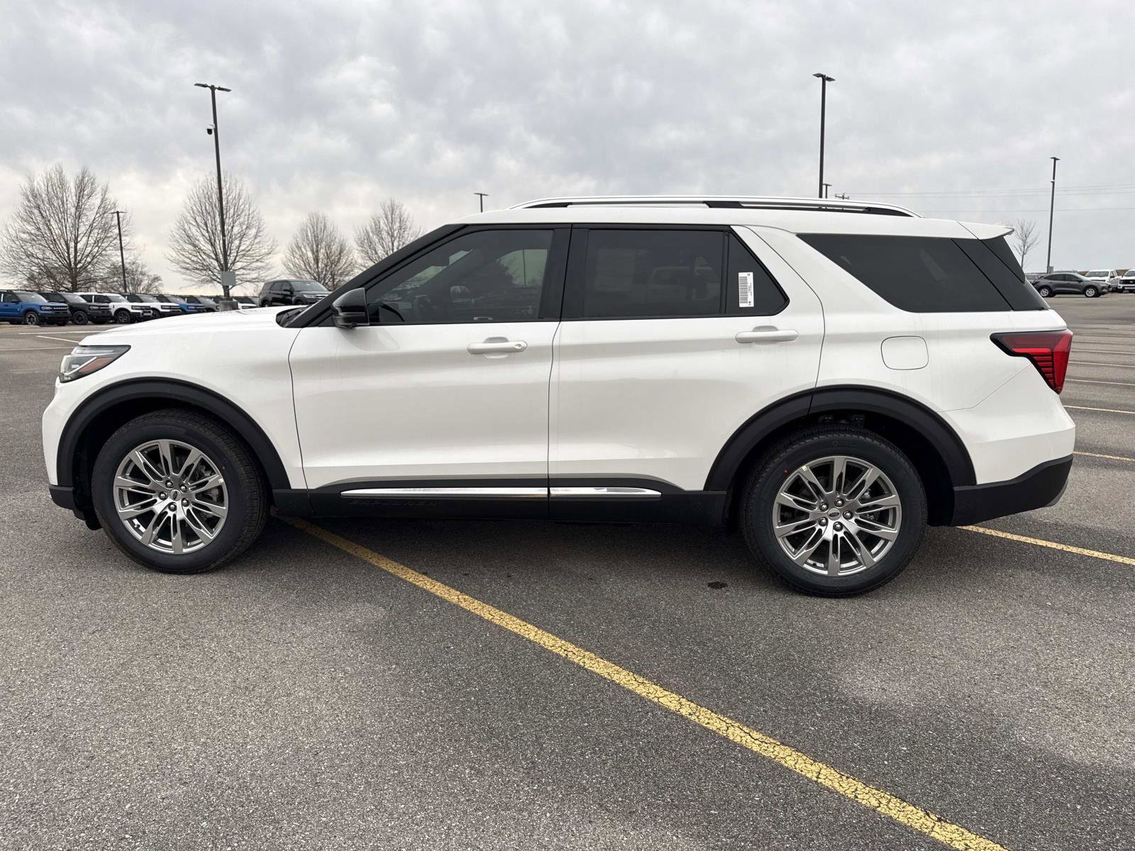 New 2026 Ford Explorer - photo 10