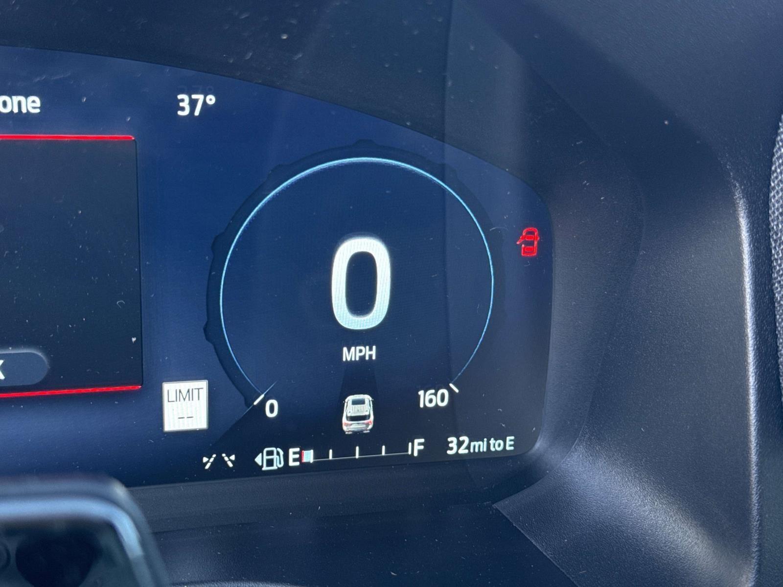 Used 2026 Ford Explorer - photo 24