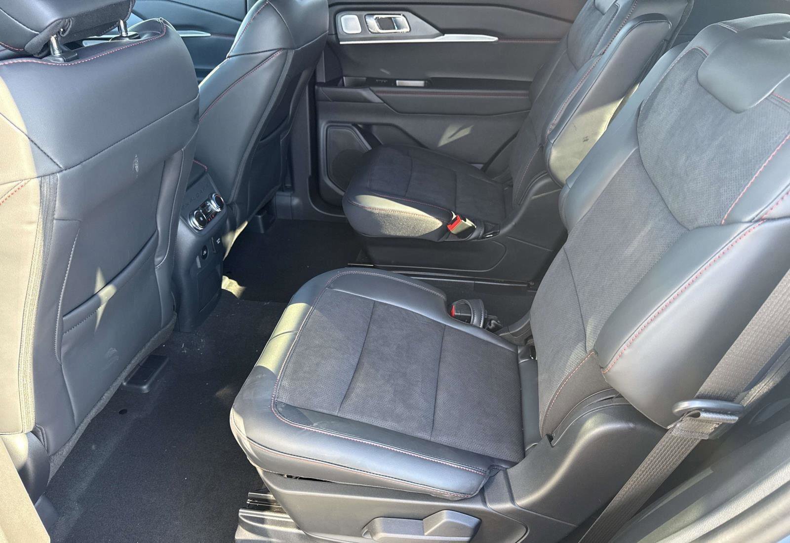 New 2026 Ford Explorer - photo 19