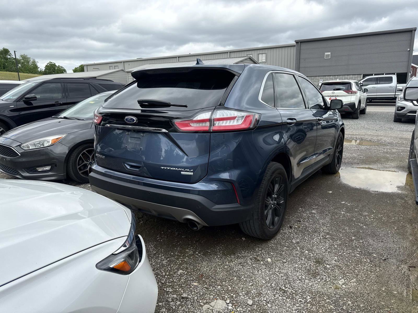 Used 2019 Ford Edge - photo 1