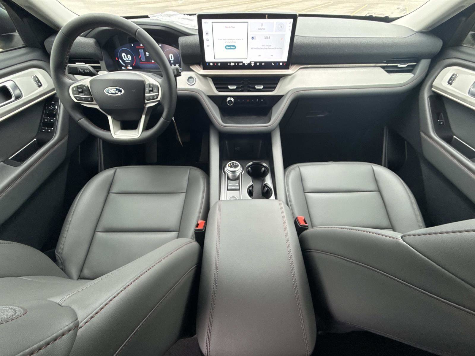 Used 2026 Ford Explorer - photo 16