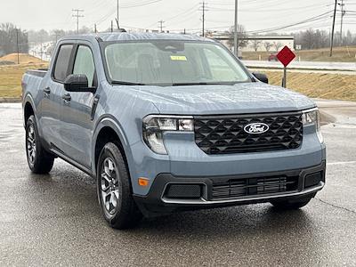 Used 2025 Ford Maverick - photo 1