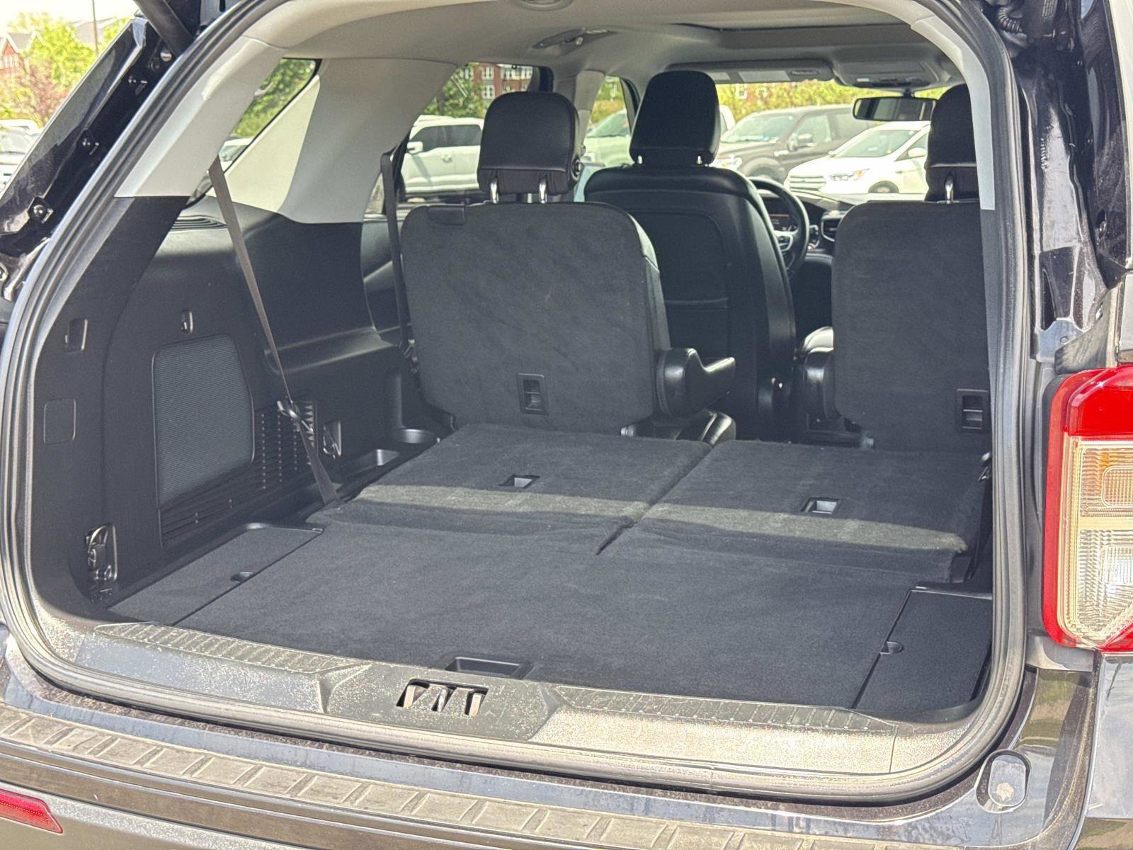 Used 2020 Ford Explorer - photo 10