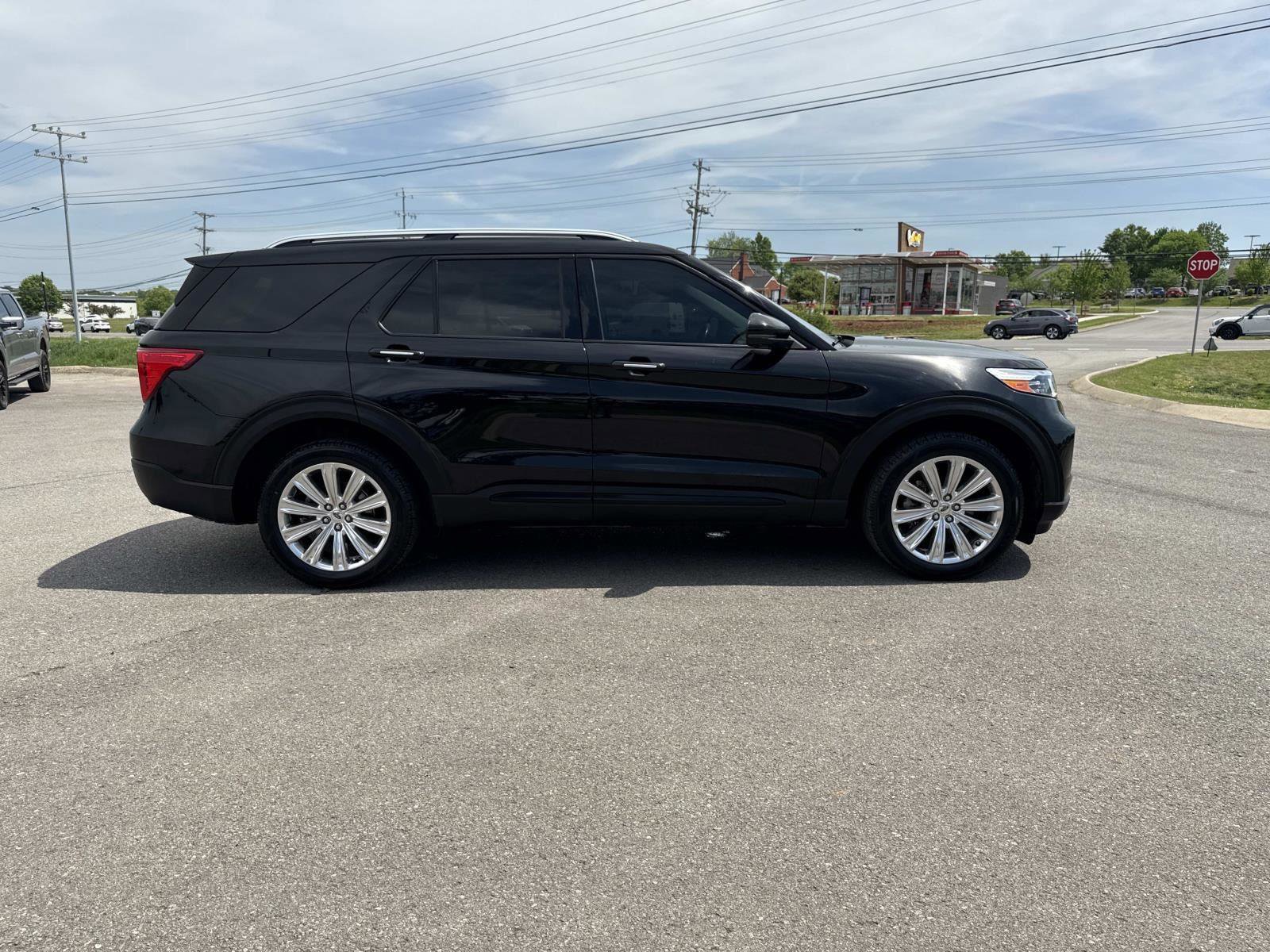 Used 2020 Ford Explorer - photo 33