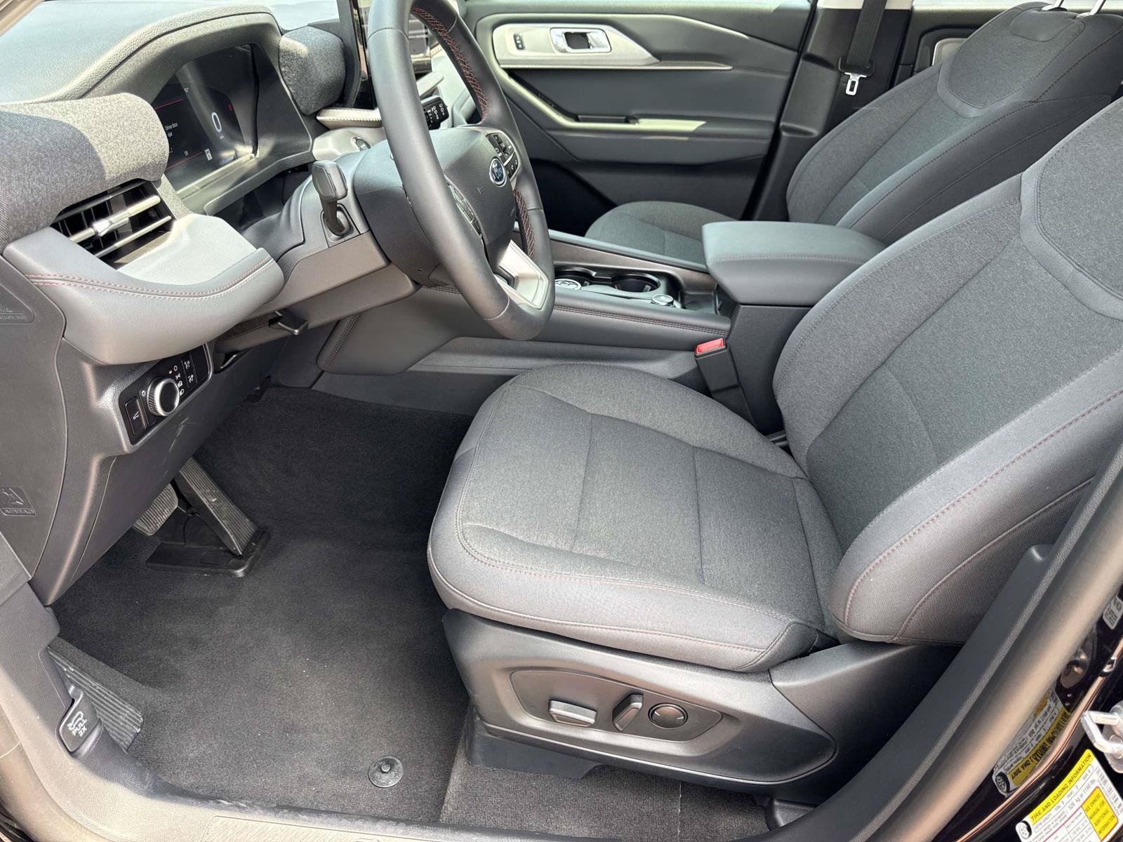 New 2026 Ford Explorer - photo 16