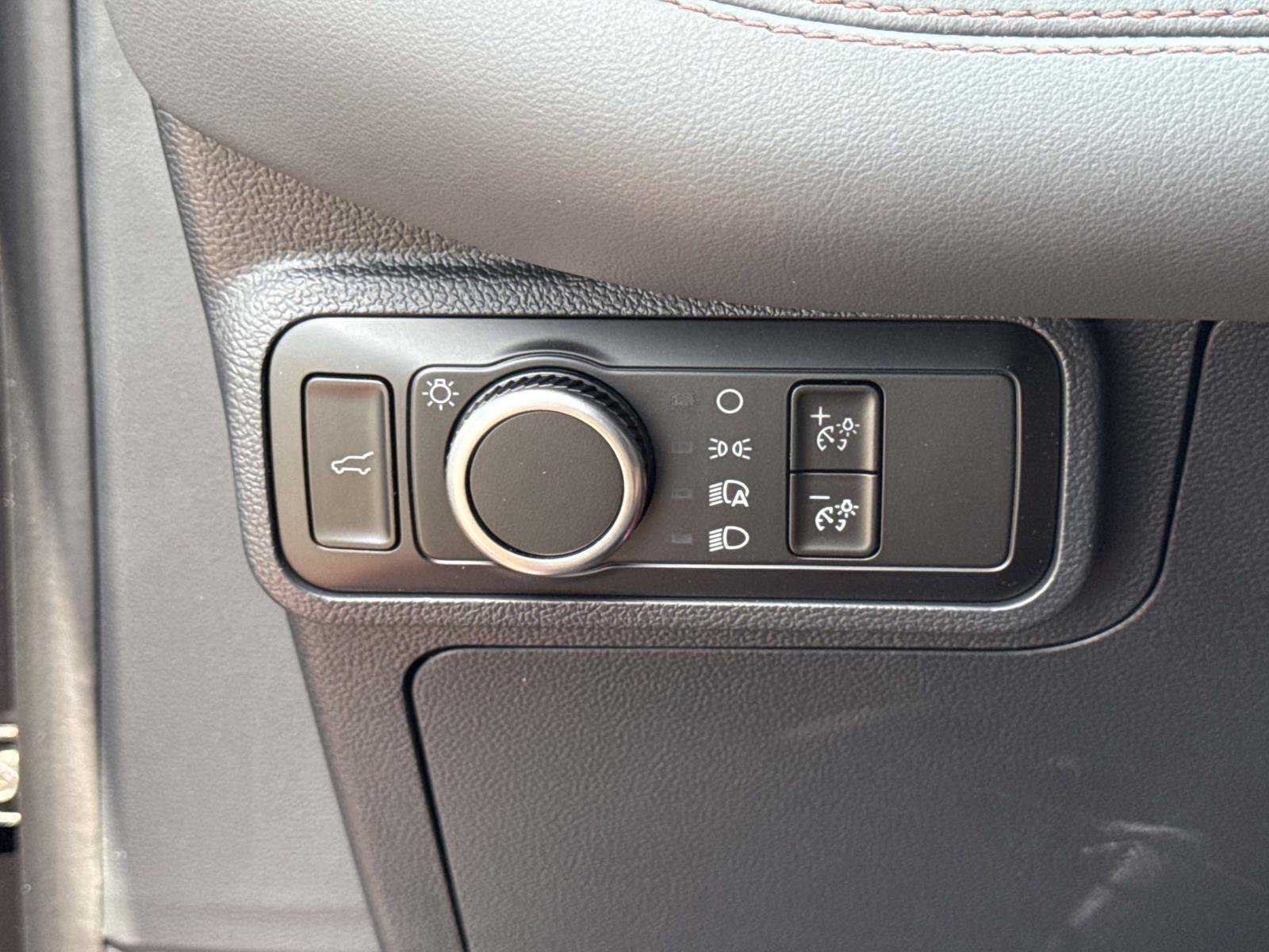 New 2026 Ford Explorer - photo 21