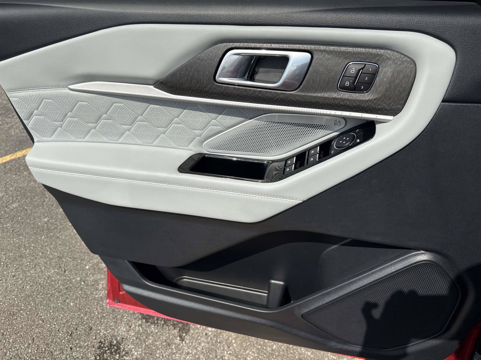 New 2026 Ford Explorer - photo 15