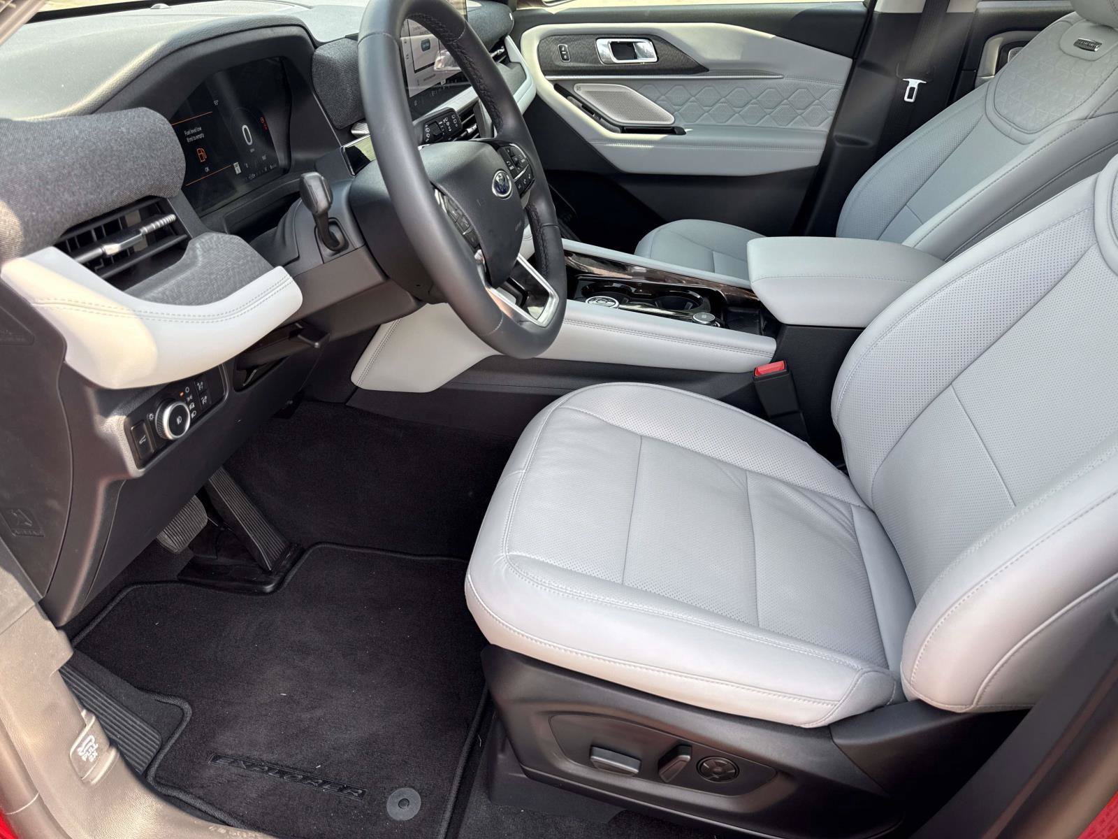 New 2026 Ford Explorer - photo 16