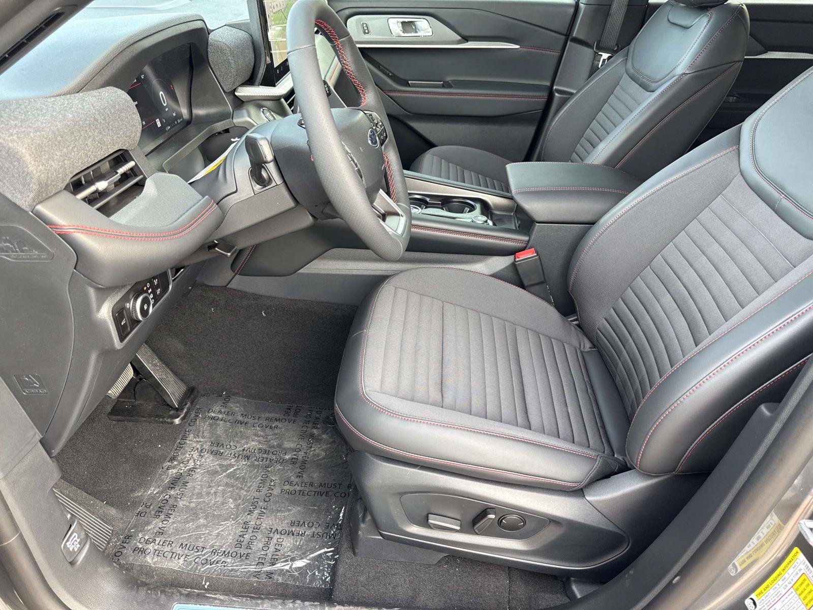 New 2026 Ford Explorer - photo 15