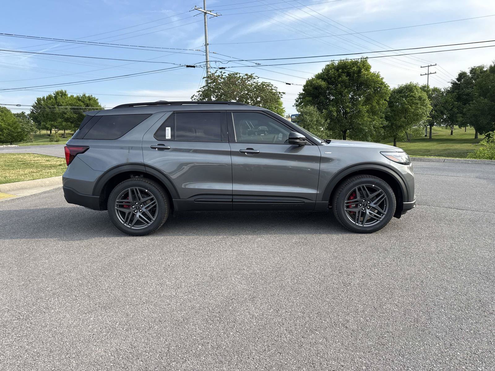 New 2026 Ford Explorer - photo 6