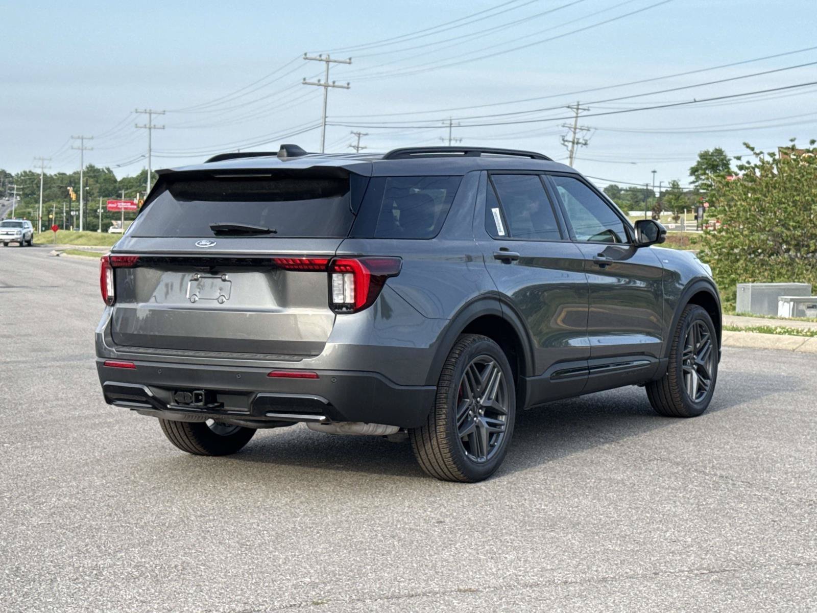 New 2026 Ford Explorer - photo 7