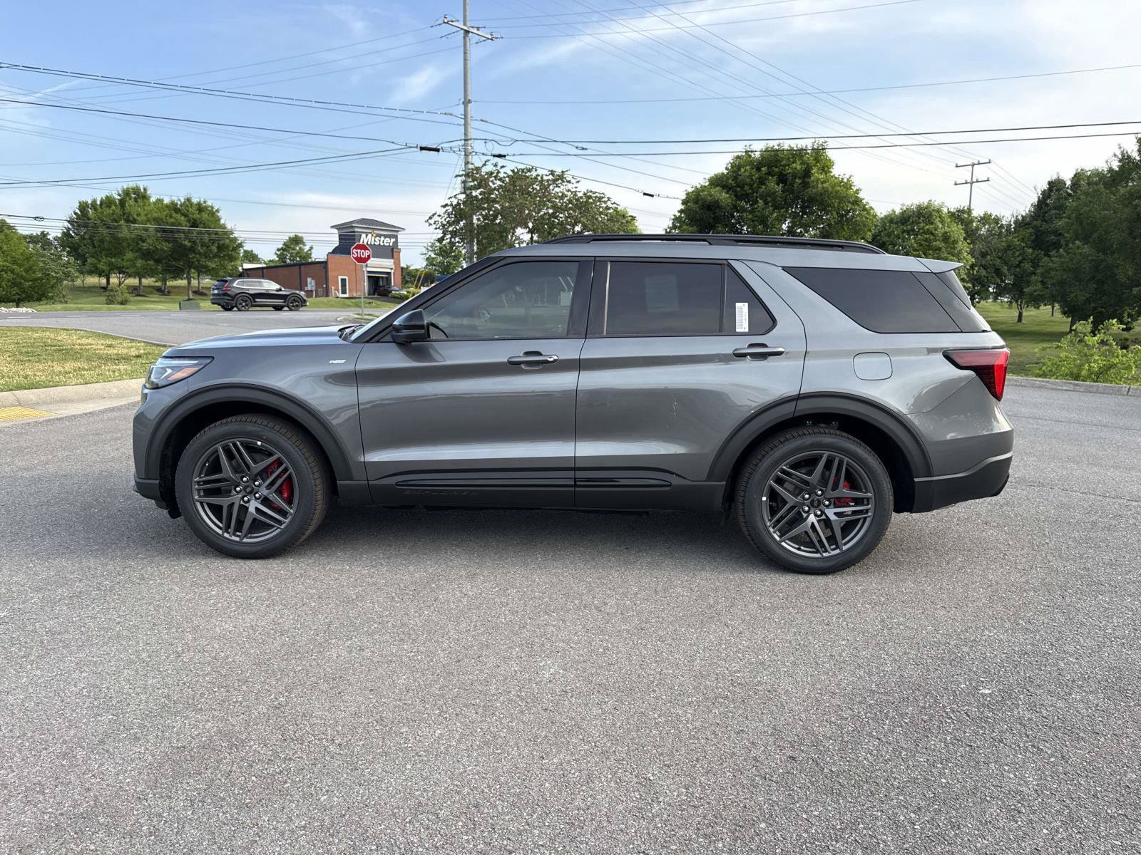 New 2026 Ford Explorer - photo 10