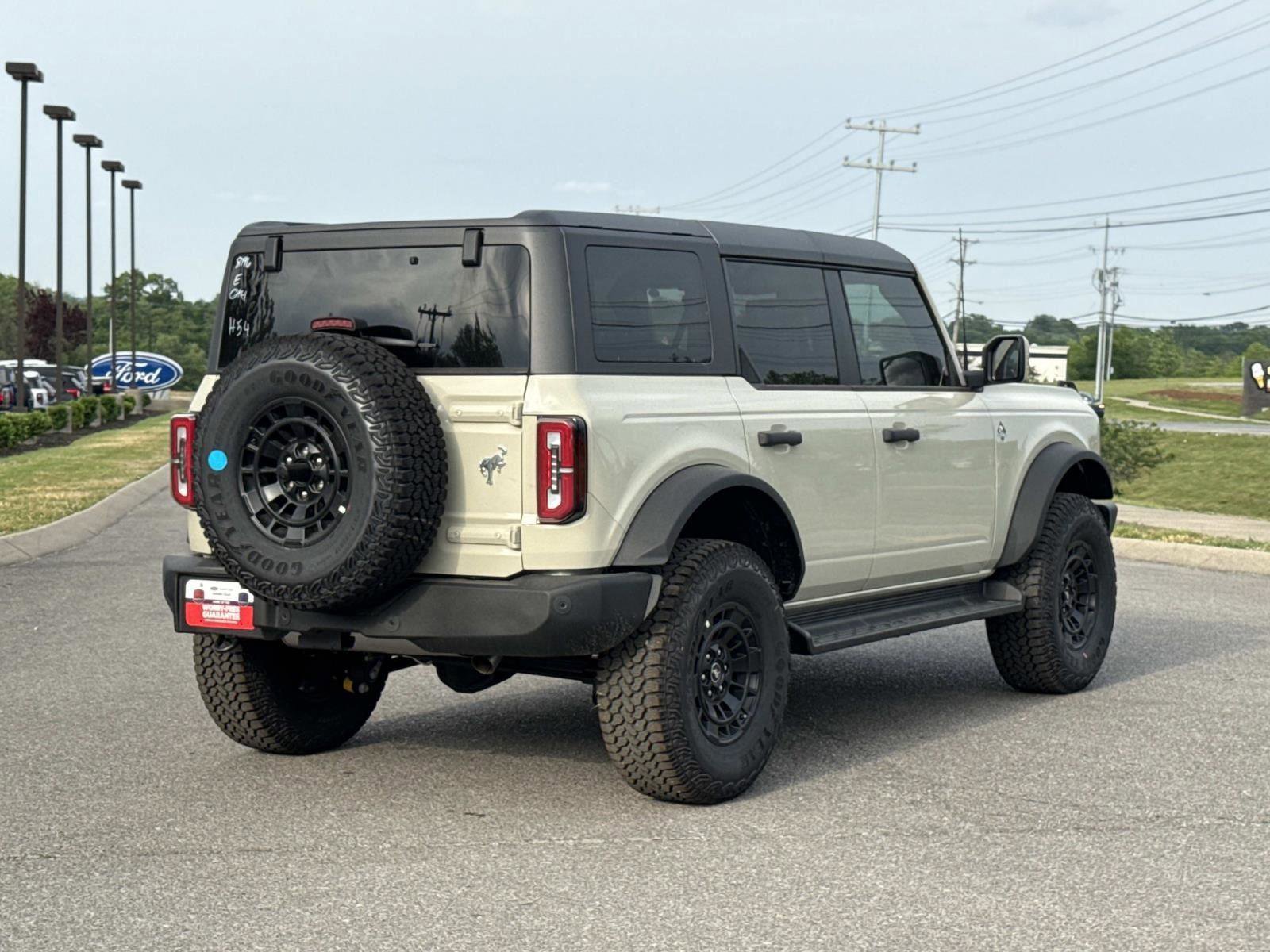 New 2026 Ford Bronco - photo 8