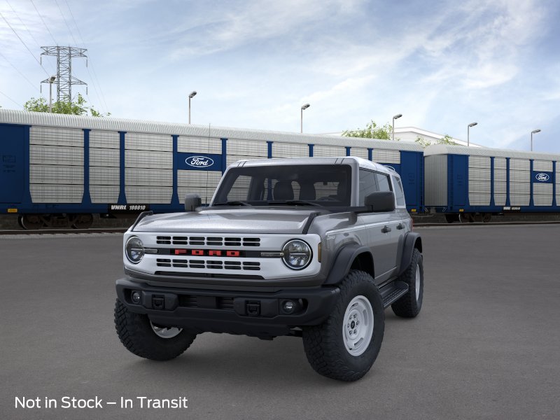 Used 2026 Ford Bronco - photo 2