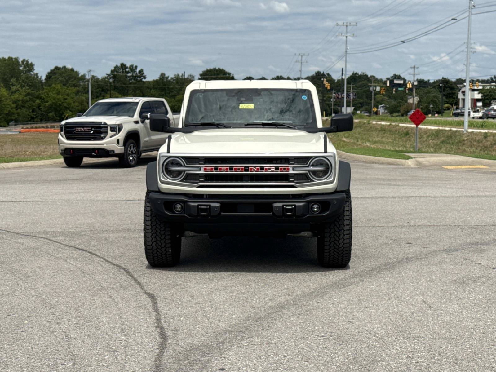 New 2026 Ford Bronco - photo 5