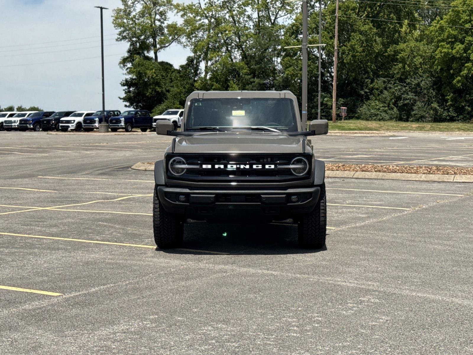 New 2026 Ford Bronco - photo 2