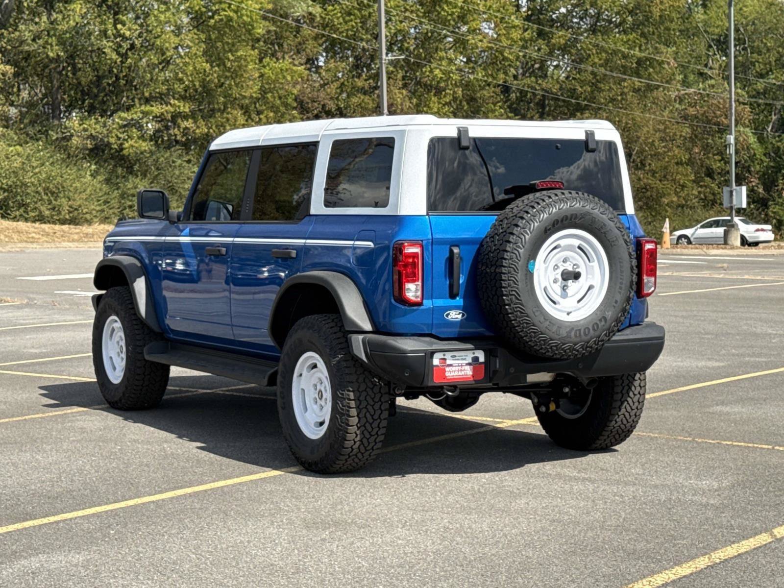 New 2026 Ford Bronco - photo 2