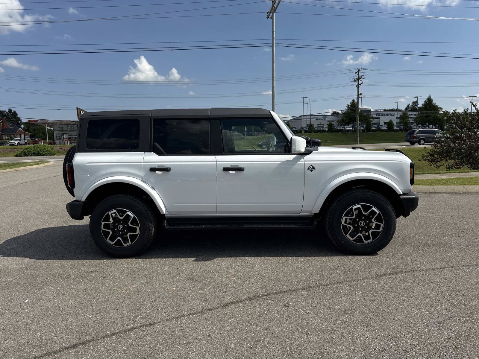 New 2026 Ford Bronco - photo 2