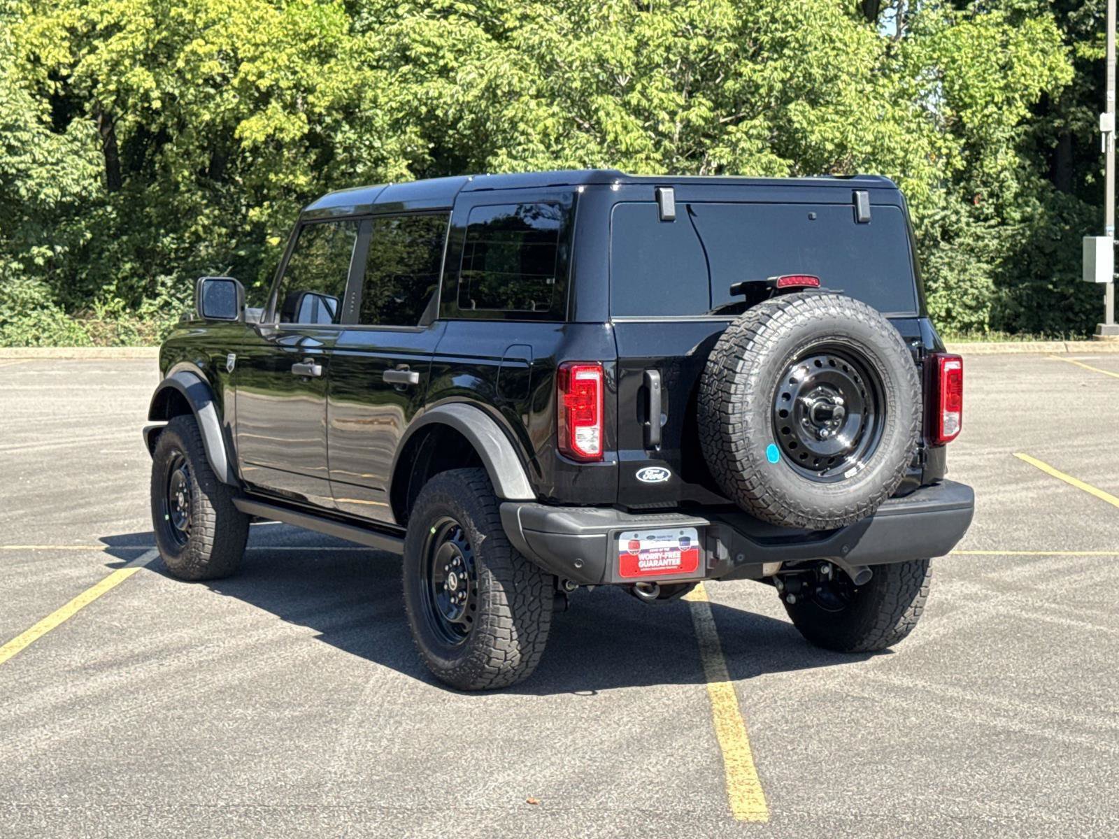 New 2026 Ford Bronco - photo 2