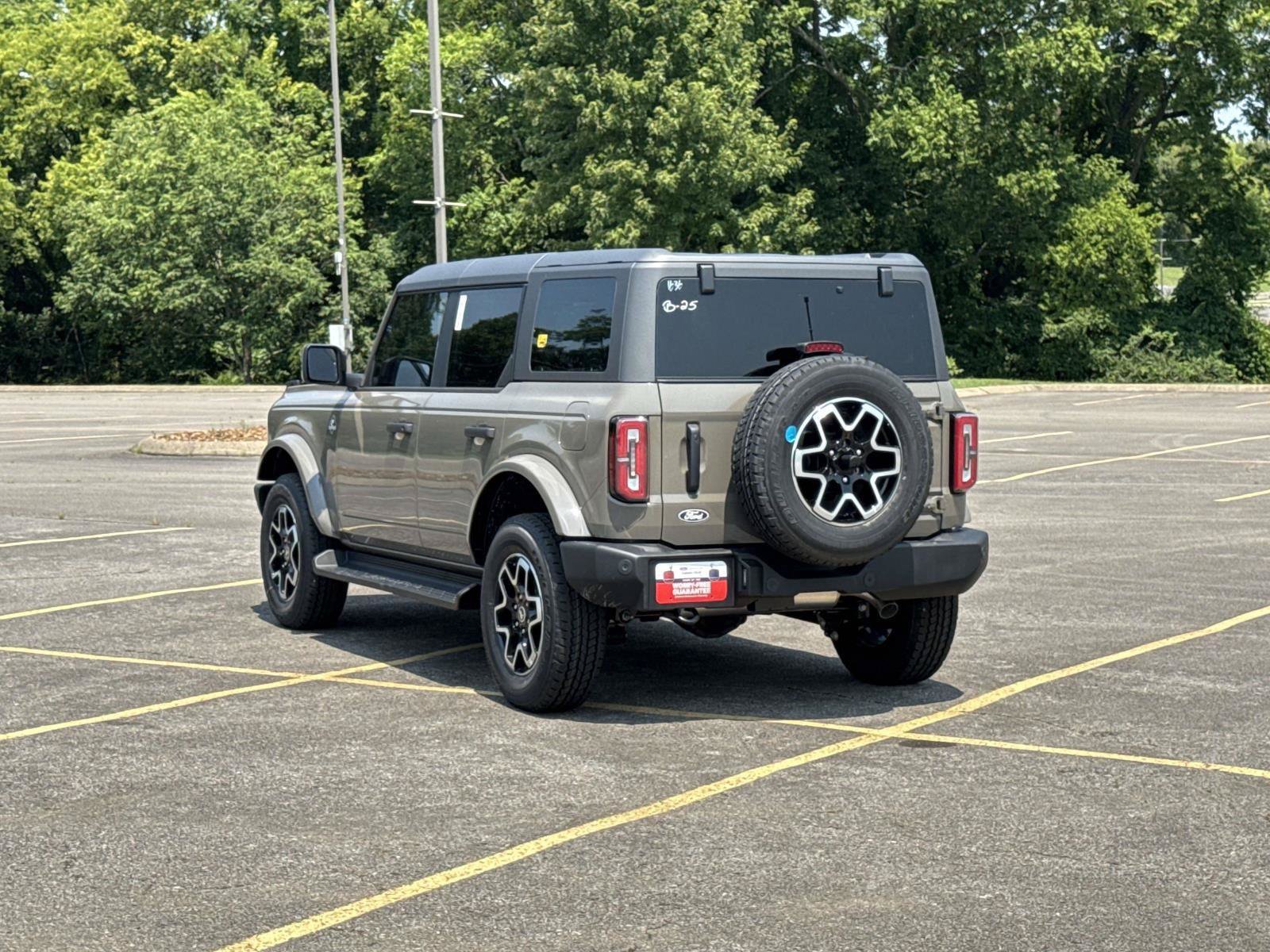 New 2026 Ford Bronco - photo 2