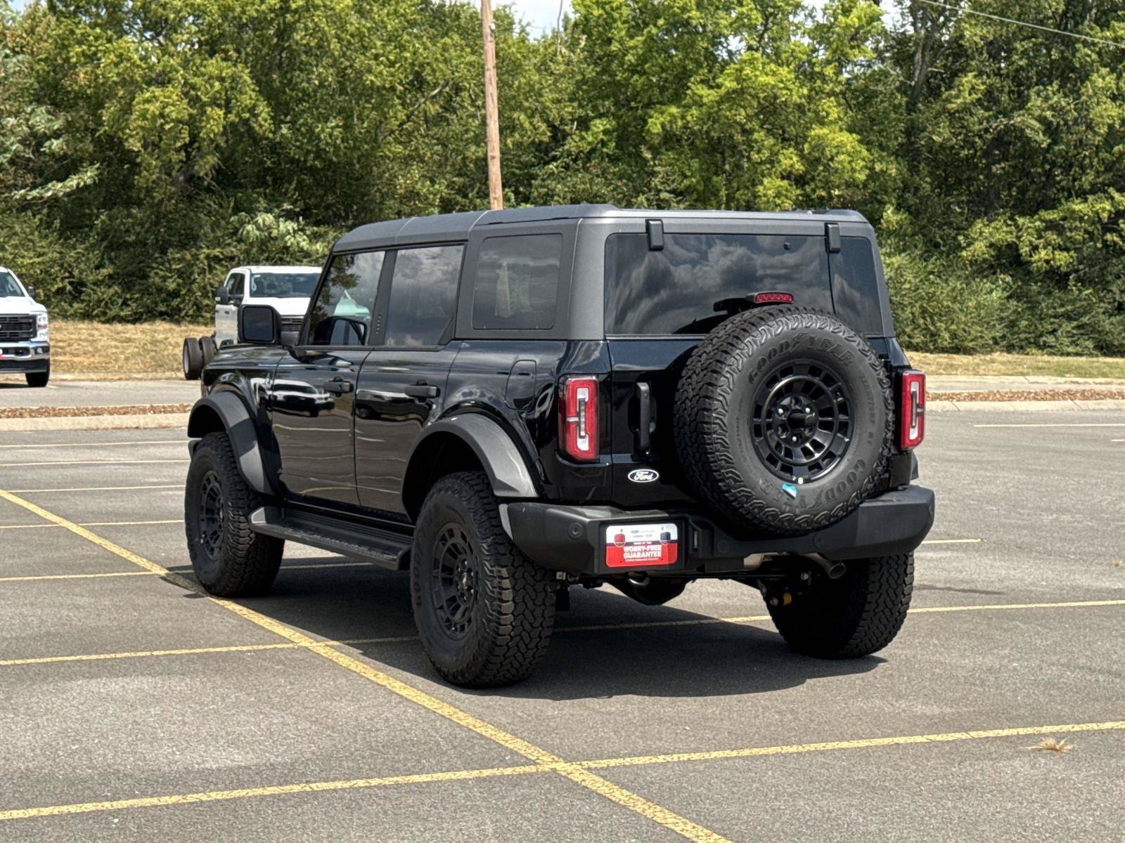 New 2026 Ford Bronco - photo 2