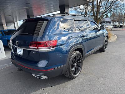 Used 2023 Volkswagen Atlas - photo 1