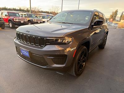 Used 2023 Jeep Grand Cherokee - photo 1