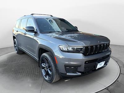Used 2023 Jeep Grand Cherokee L - photo 1