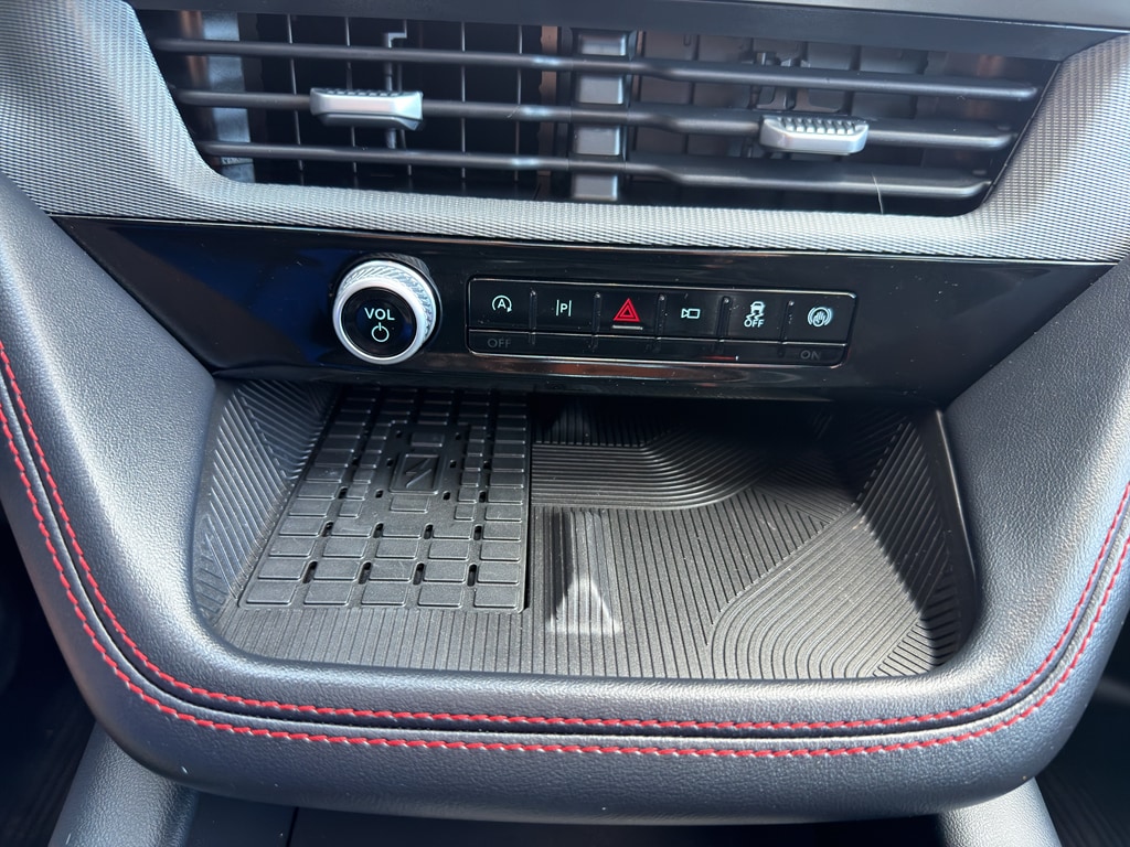Used 2025 Ford Explorer - photo 33