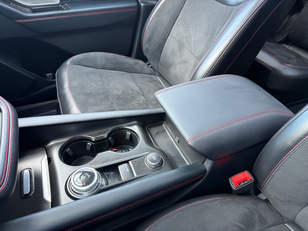 Used 2025 Ford Explorer - photo 37