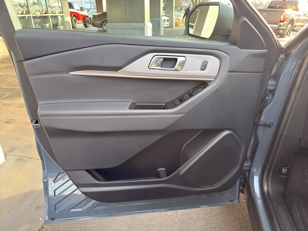 New 2026 Ford Explorer - photo 17