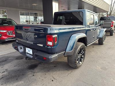Used 2025 Jeep Gladiator - photo 1