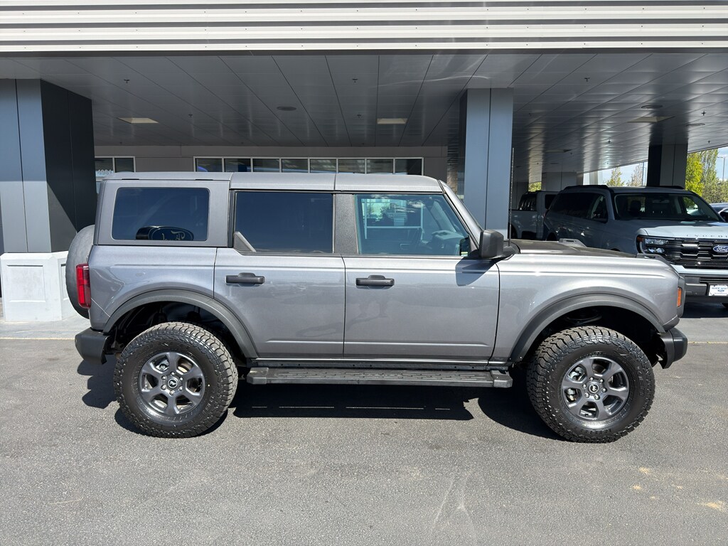 Used 2021 Ford Bronco - photo 9