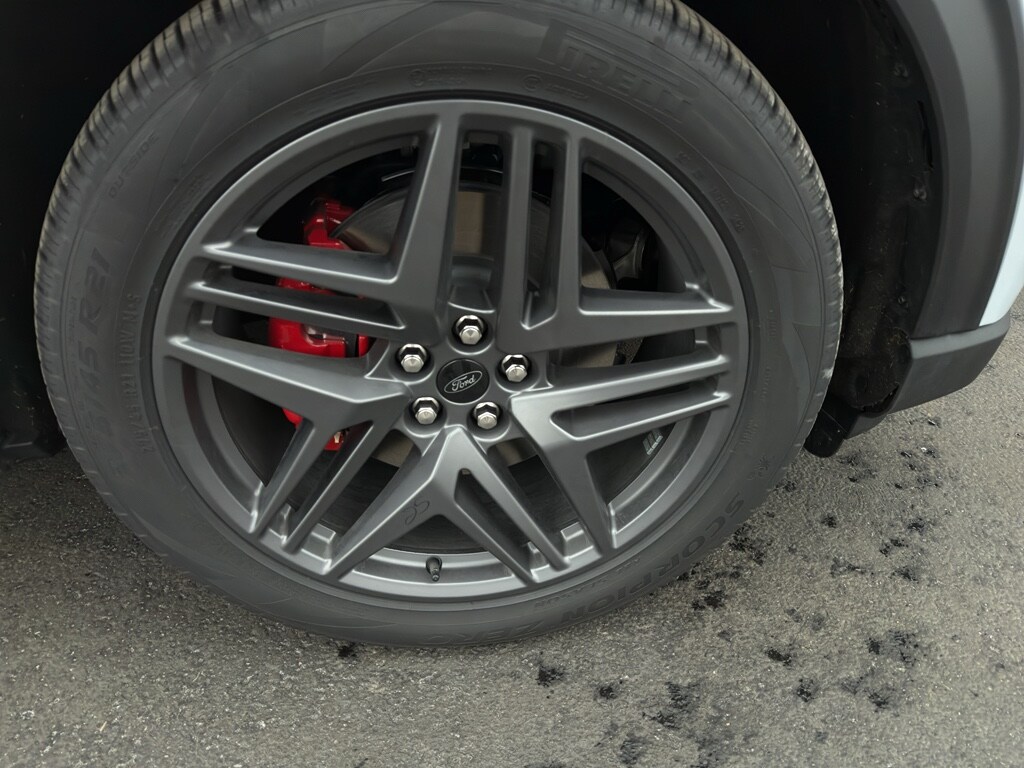 New 2026 Ford Explorer - photo 13