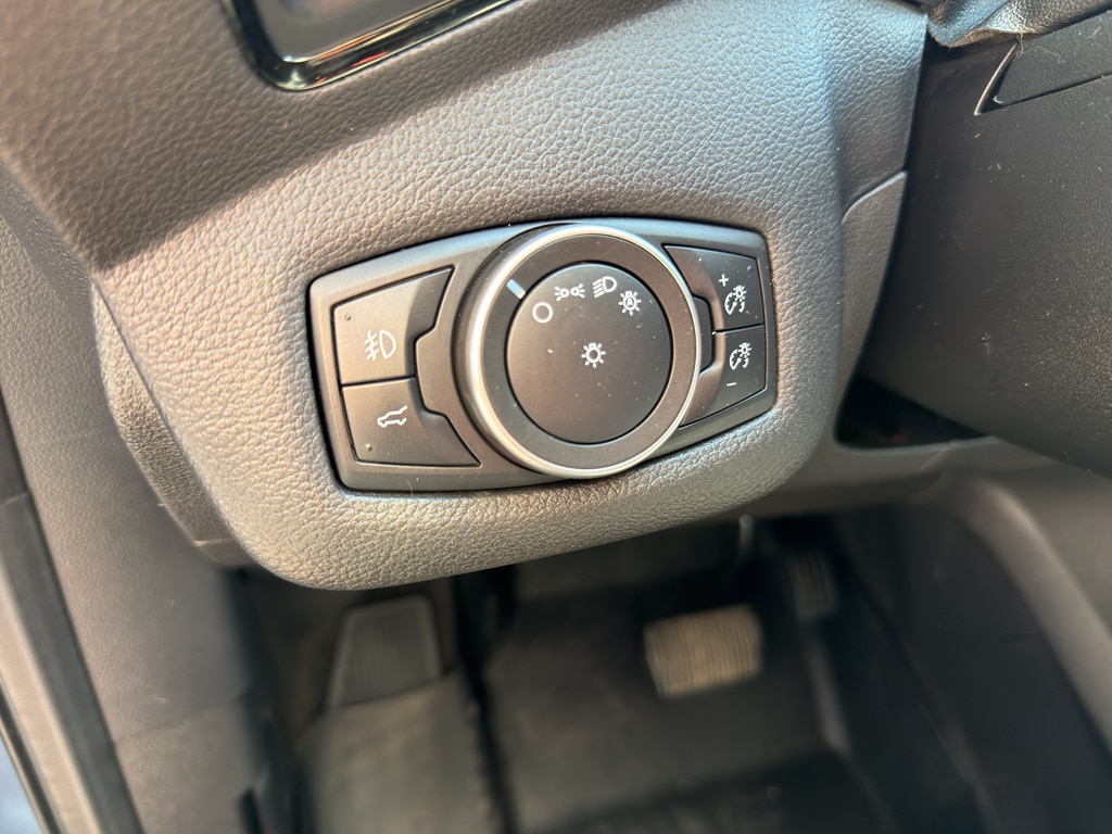 Used 2018 Ford Escape - photo 21