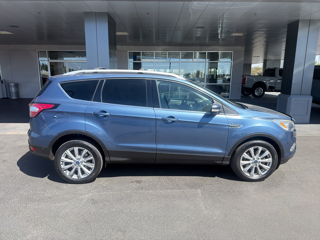 Used 2018 Ford Escape - photo 10