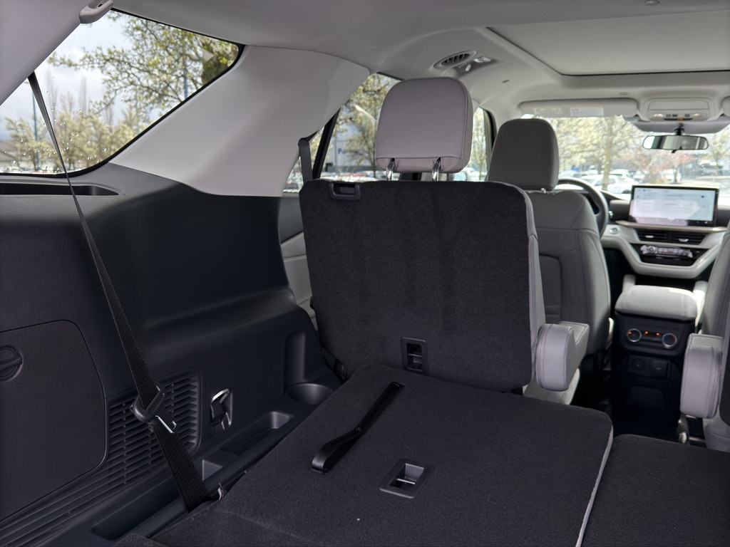 New 2026 Ford Explorer - photo 12