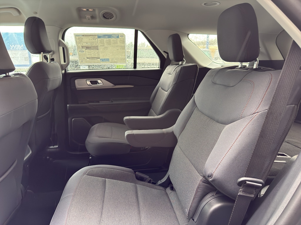 New 2026 Ford Explorer - photo 26