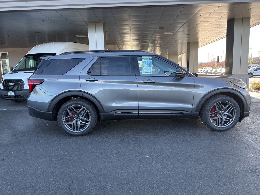 New 2026 Ford Explorer - photo 7