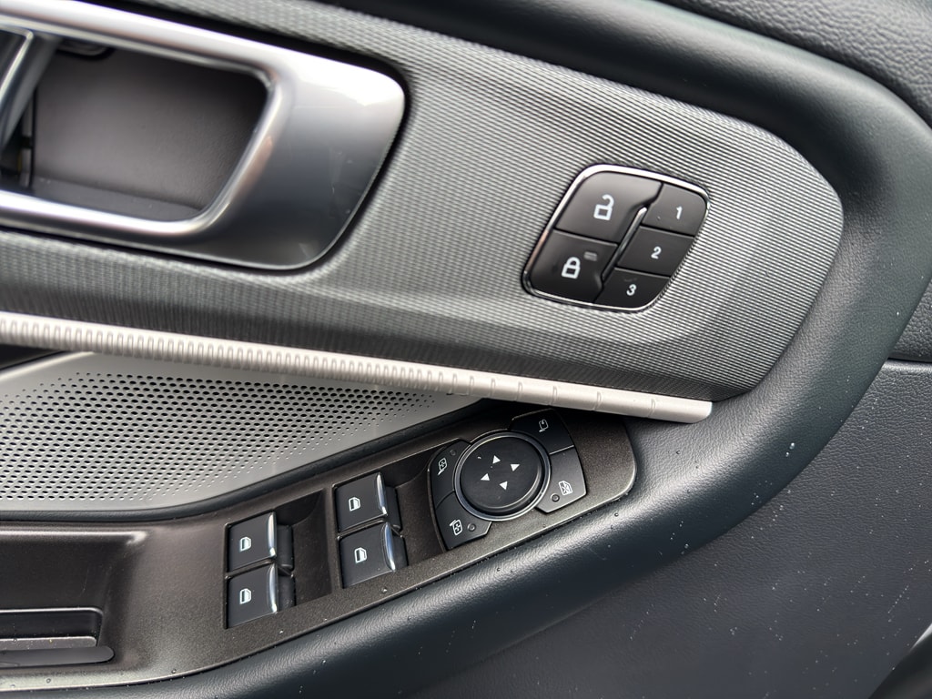 New 2026 Ford Explorer - photo 19