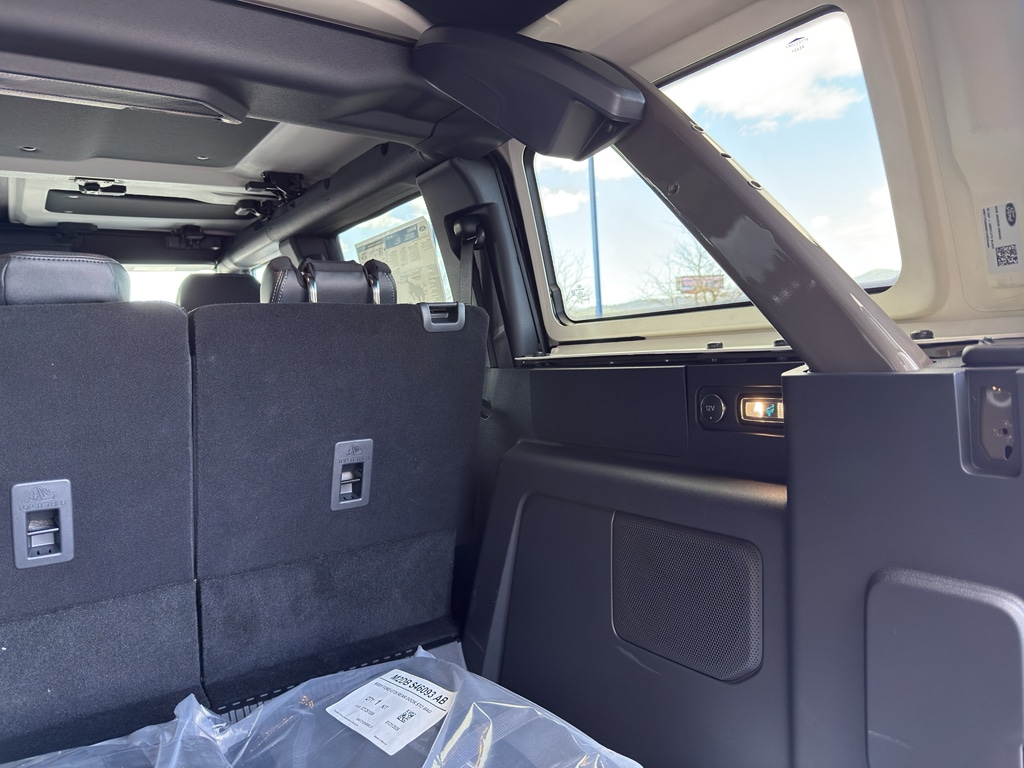 New 2026 Ford Bronco - photo 9