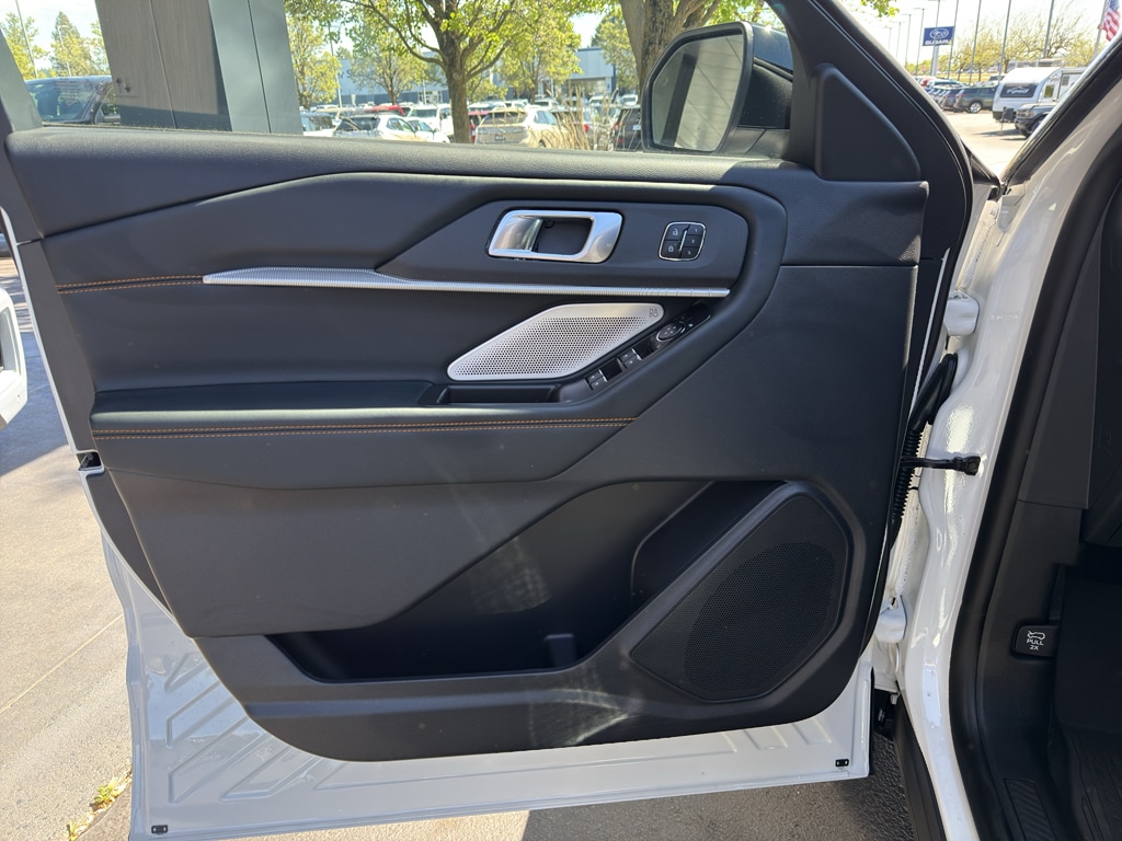 New 2026 Ford Explorer - photo 18