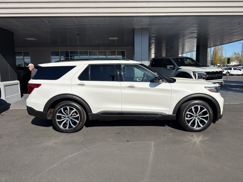 Used 2020 Ford Explorer - photo 16